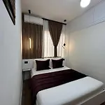 Manga 3* Gjirokaster