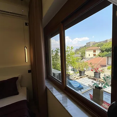 Manga בית הארחה 3*