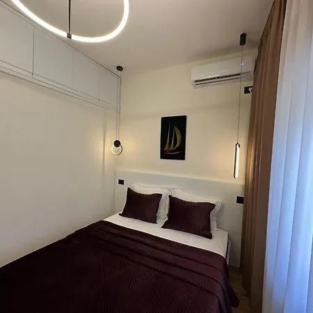 Manga 3* Gjirokastra
